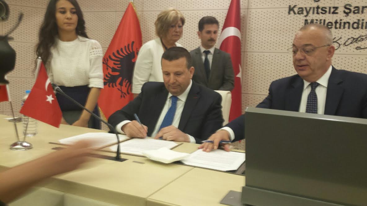 649c46d2-d35d-4705-96a9-daeda41b9b81