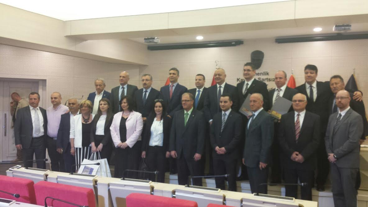 ffbdd698-1e7b-4bc5-b053-1ee28909d790