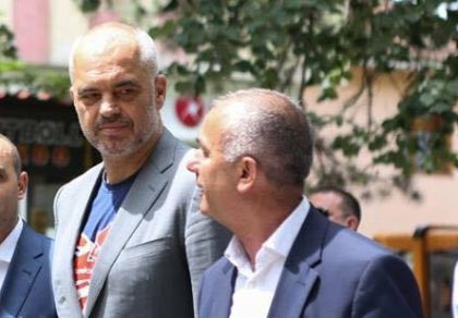 rama-shukri-xhelili-e1463093664595-420x292