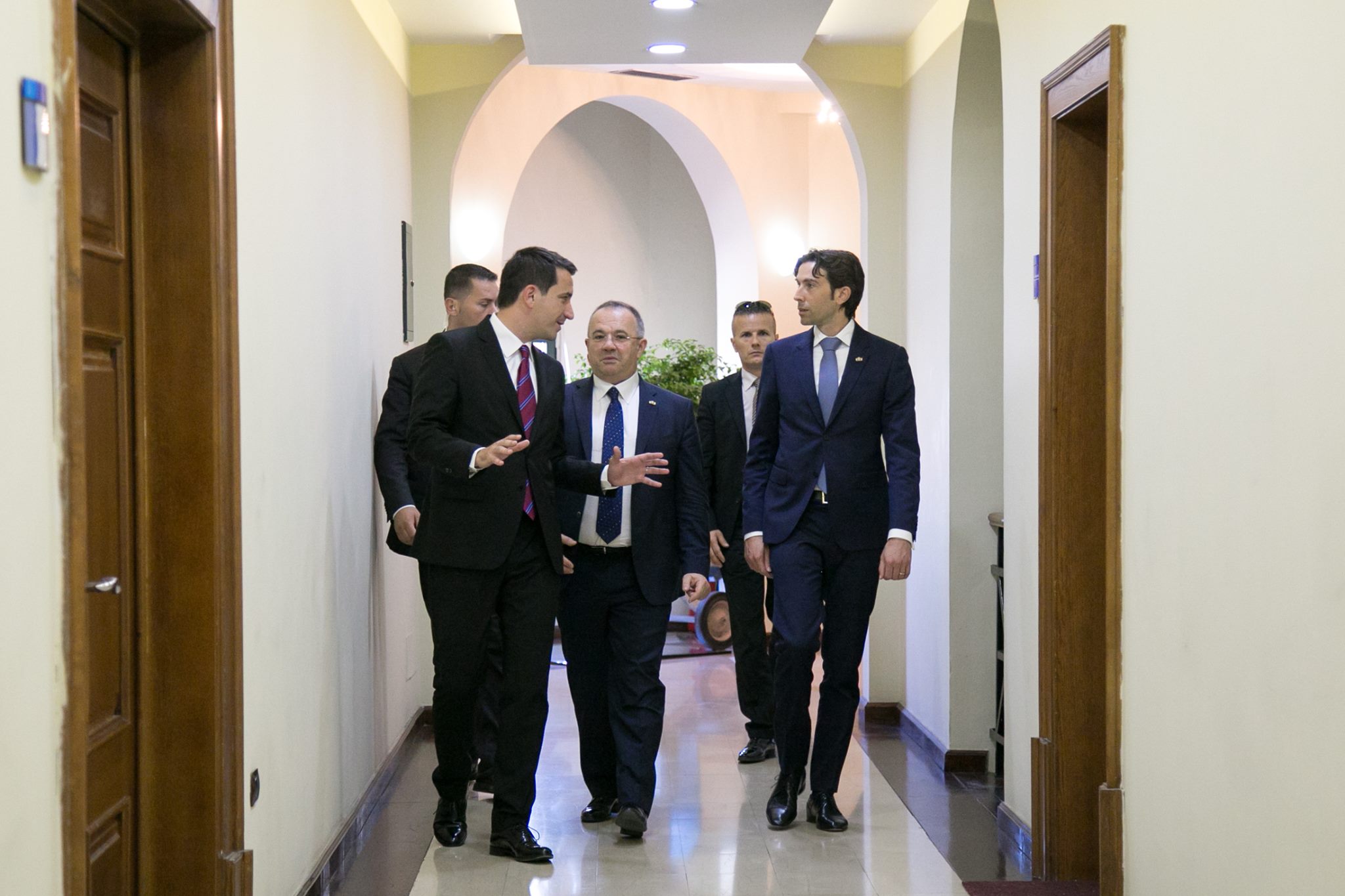 13502607_10154307740281926_2015746558257434094_o