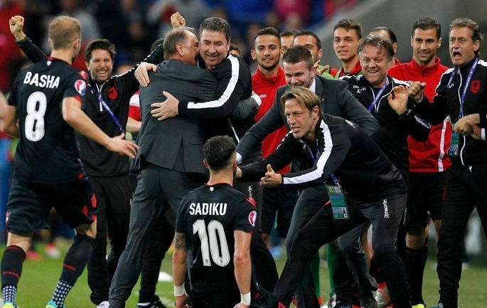 armando-sadiku-festa