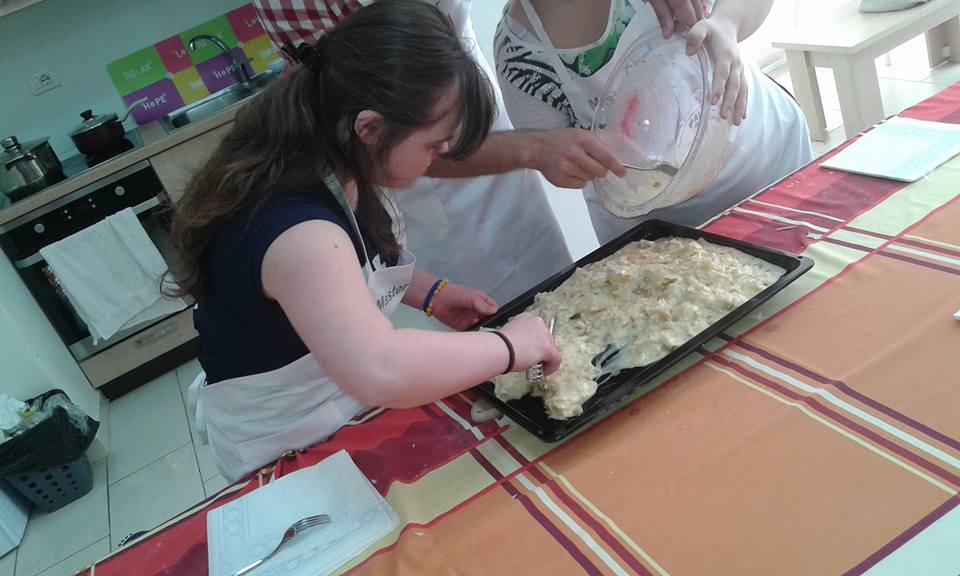 954742_910941962280403_4973485434499474427_n