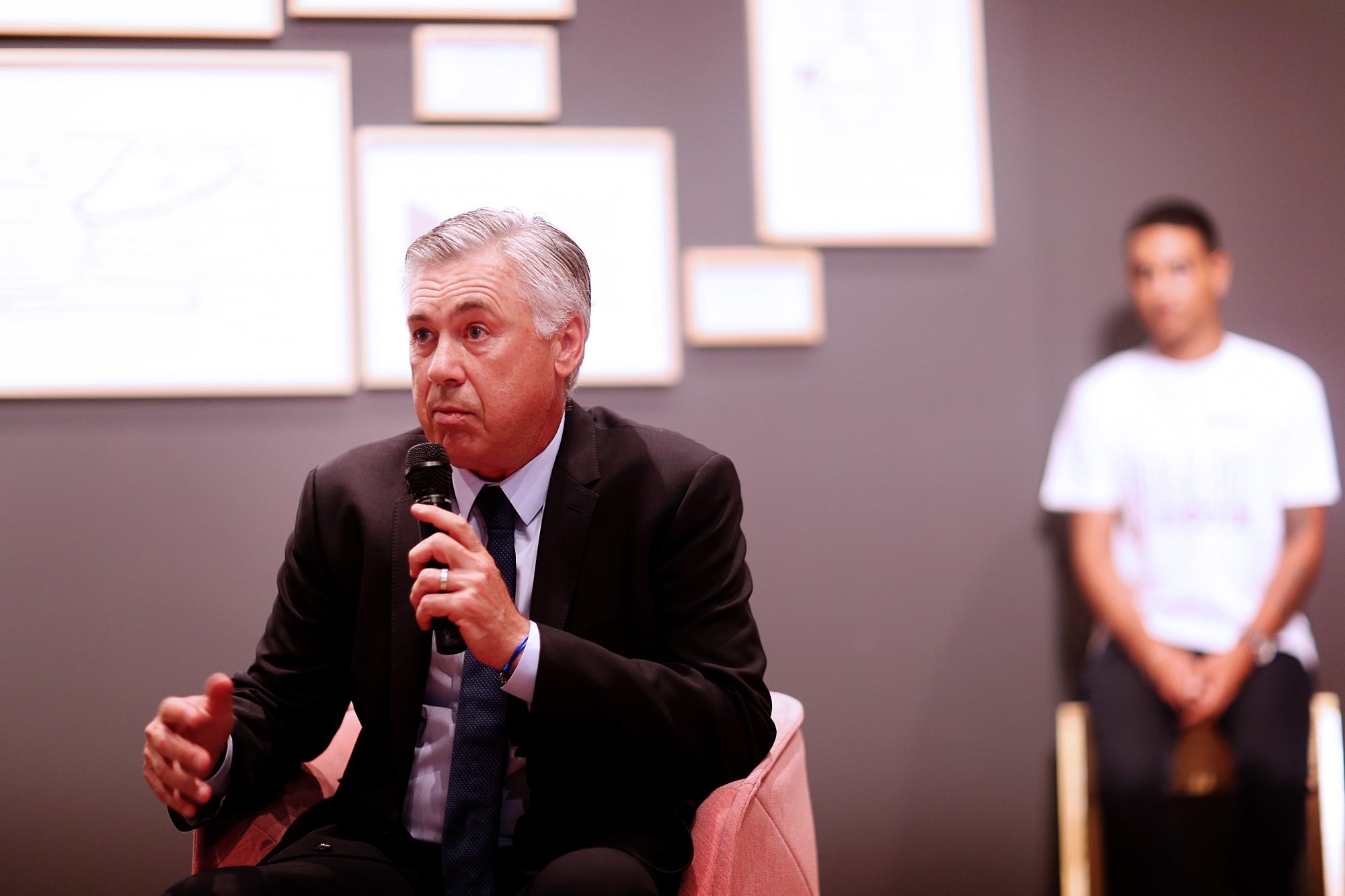 14249724_10153983402246523_6883783355448000310_o