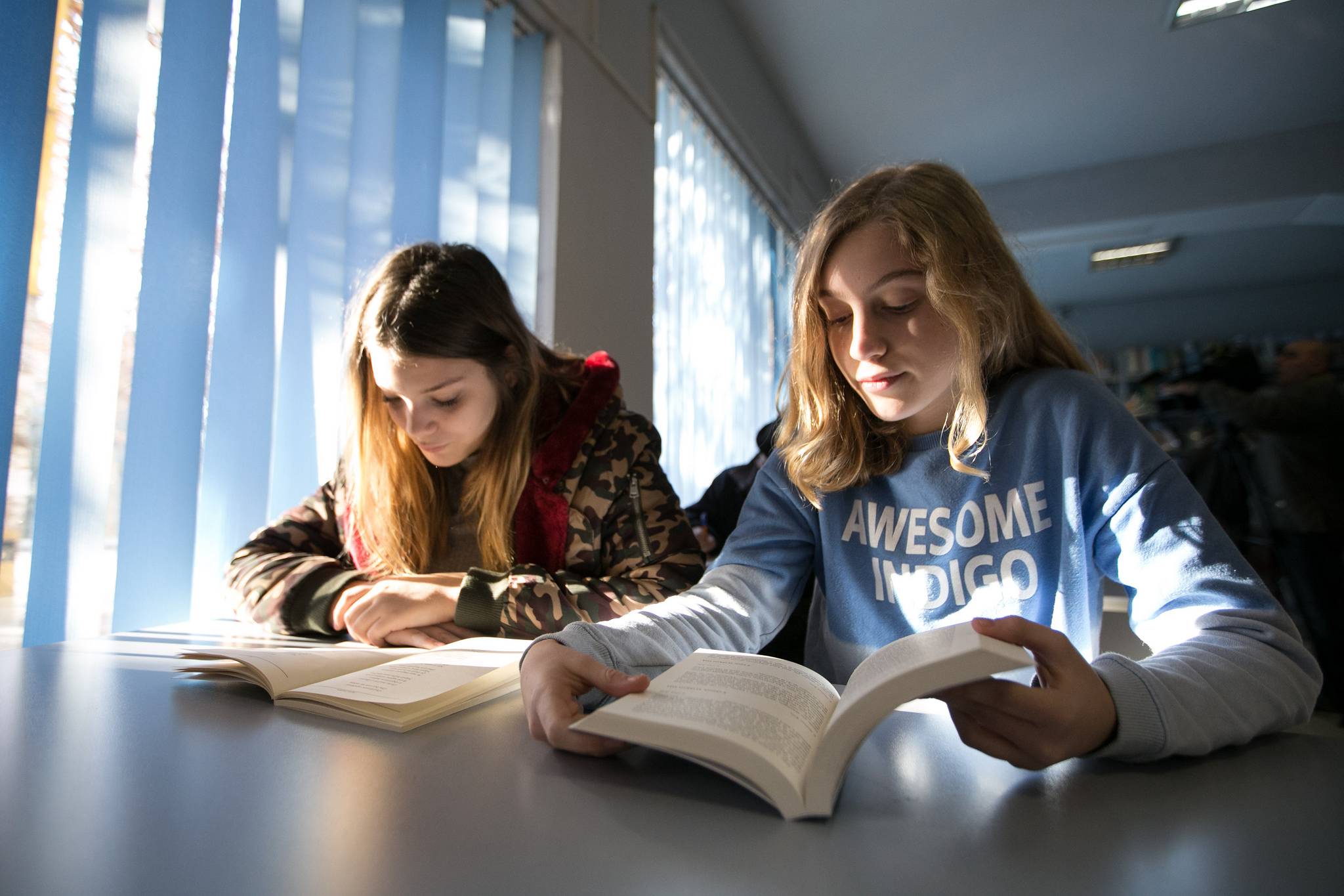 veliaj-gjate-aktivitetit-per-rijetezimin-e-bibliotekave-te-lagjeve-4